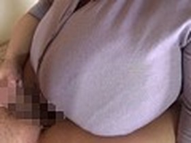 独占！ 超乳史上最大値Tカップ！ 大地を揺るがす巨大乳房が大復活！ 144センチ はるき 26才　サンプル画像07